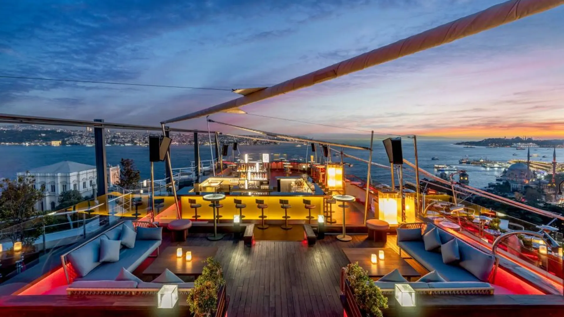 16 Roof venue