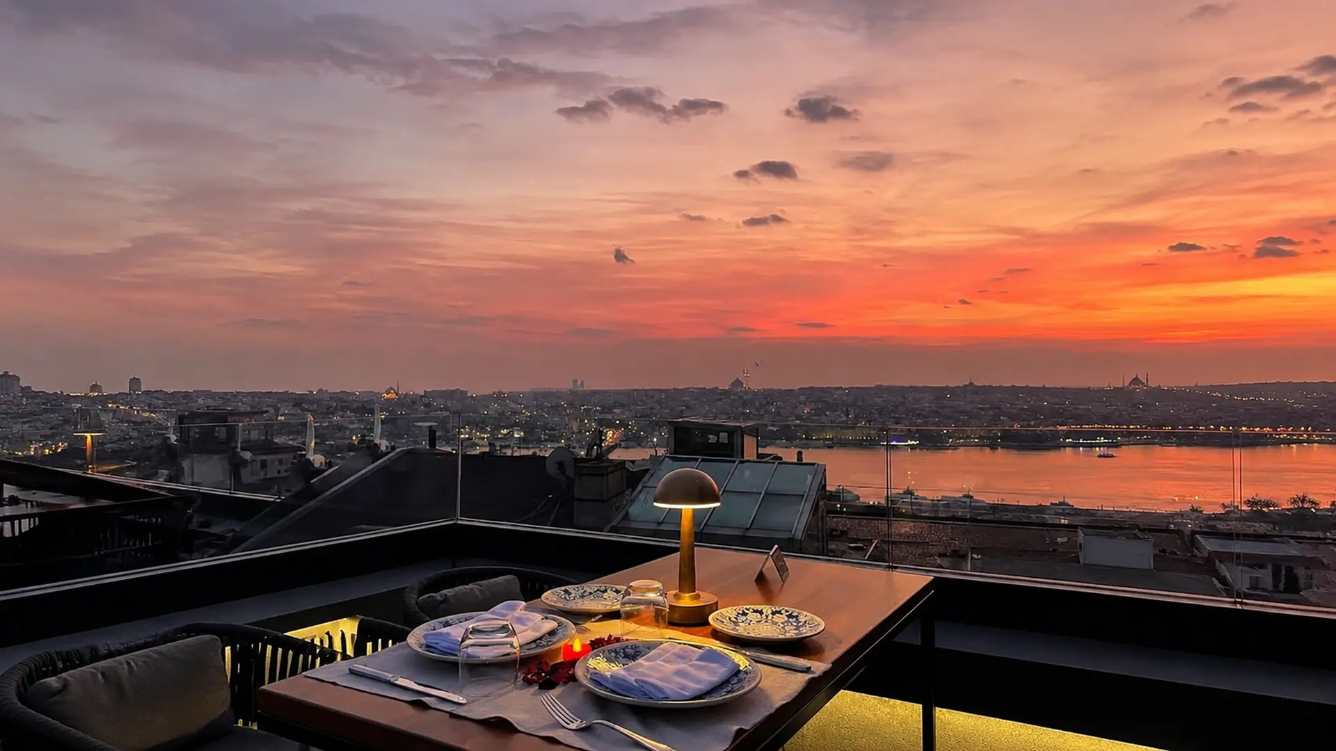 Béatrice Rooftop mekânı