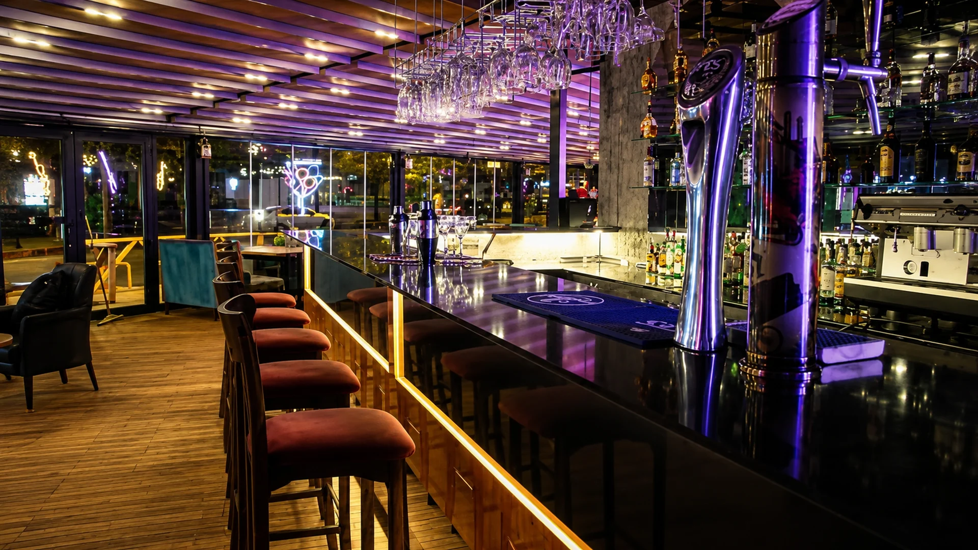 Beykent İstasyon Pub - Bira Evi — заведение