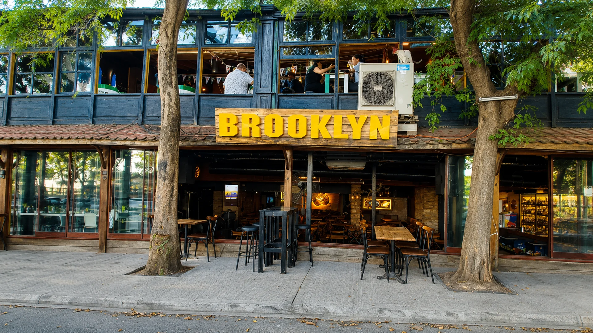 Brooklyn Cafe & Bar Avcılar İstanbul — заведение