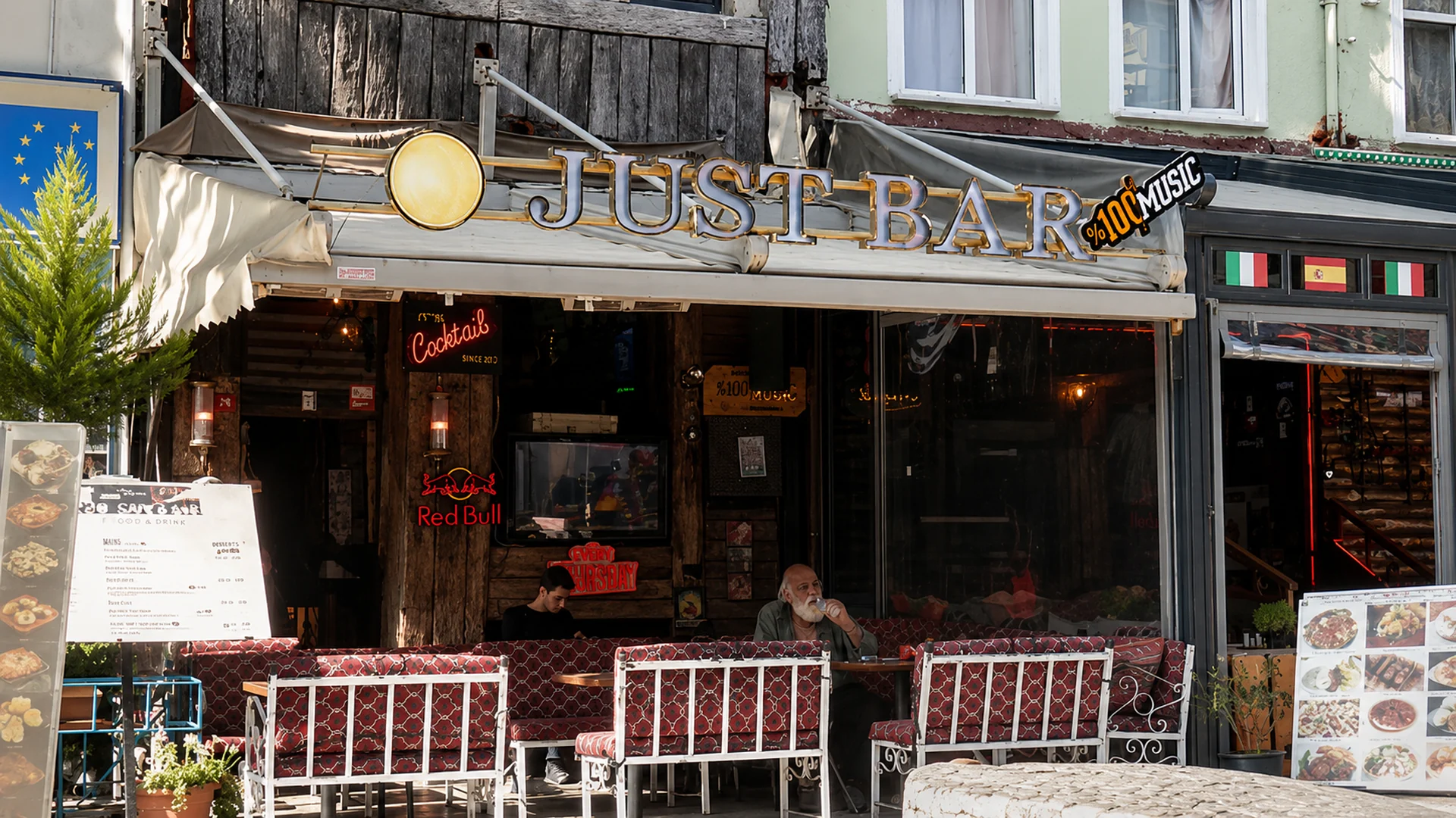Just Bar venue