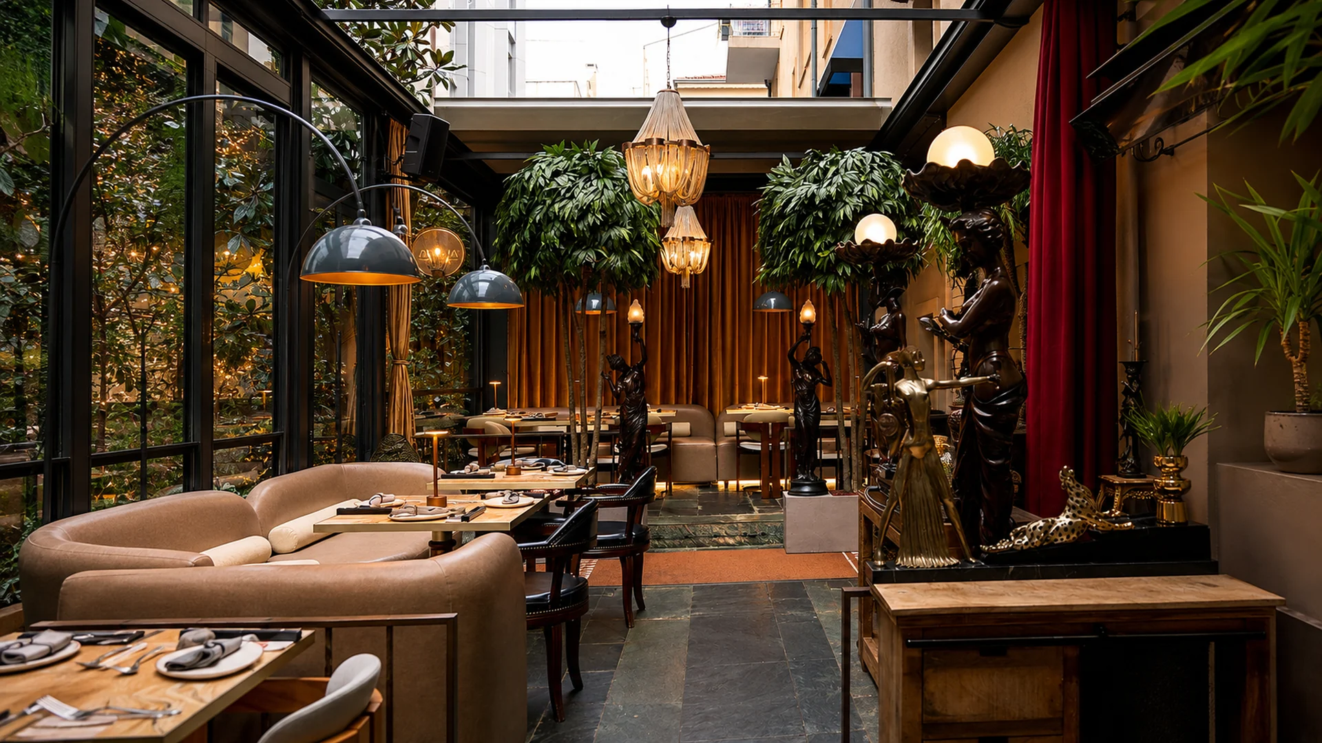 Maderia Sushi Bar mekânı