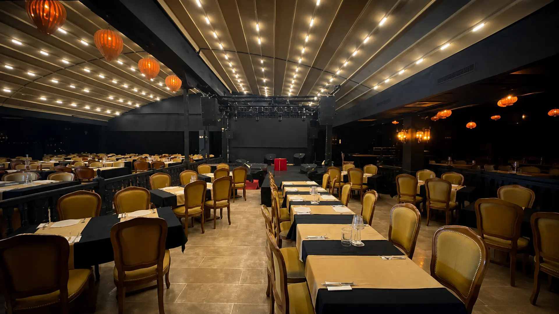 Loşşş Sahne Cabaret venue
