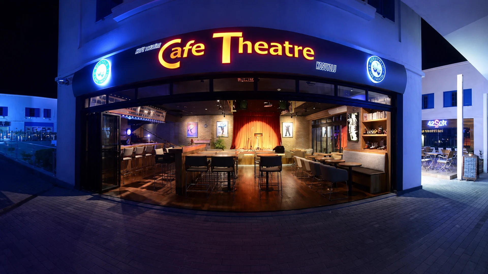 Cafe Theatre Koşuyolu — заведение