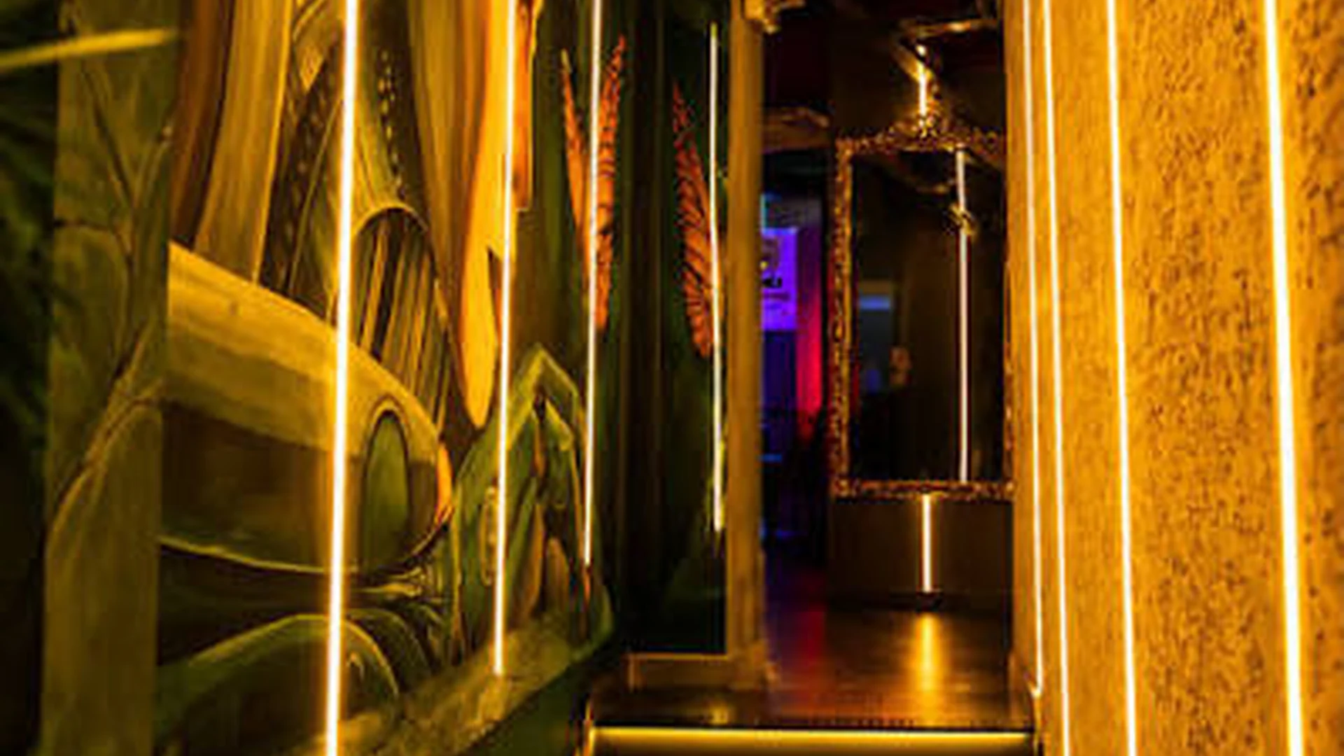Beerport CocktailHouse mekânı